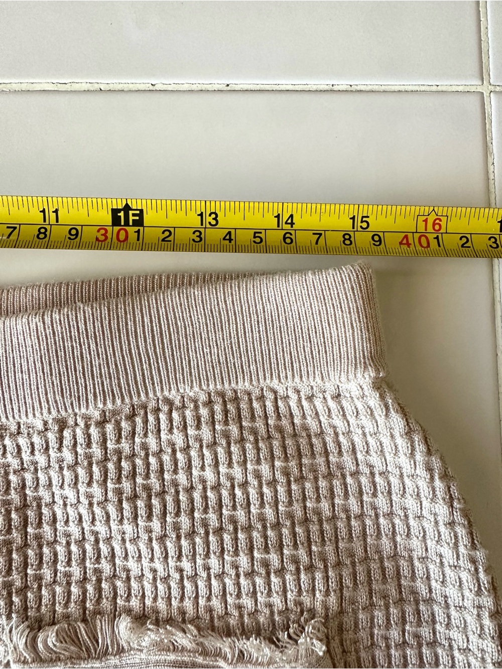 Adrianna Papell NWT Textured Knit Fringe Mini Skirt Beige Size M - Picture 8 of 9